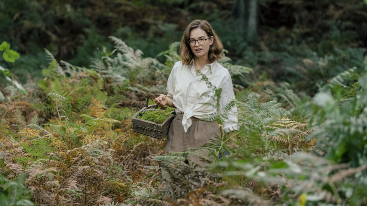 Lily James in The Dig