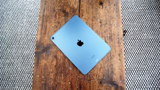 In-person images of the ipad Air 2022 in use