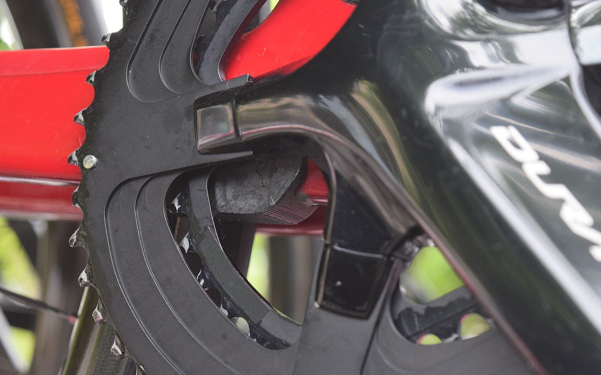 Froome's bike has an additional piece of carbon glued to the chain stay to protect the frame if the chain gets dropped