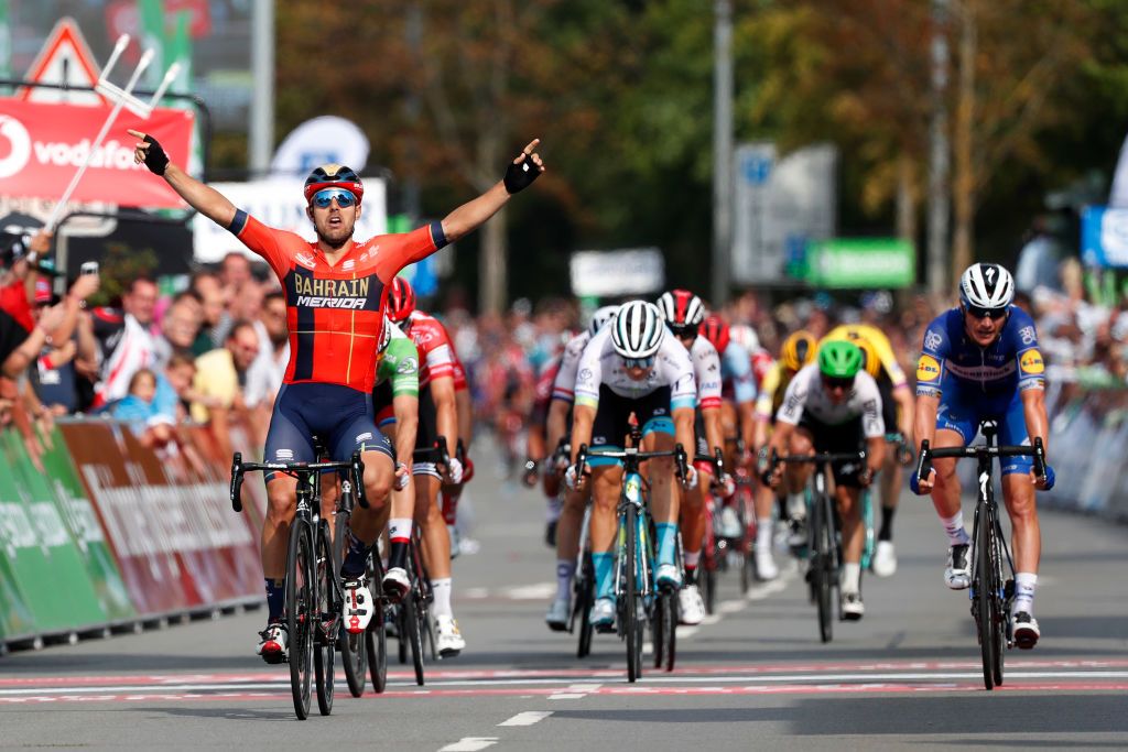 Sonny Colbrelli takes the win on stage 4
