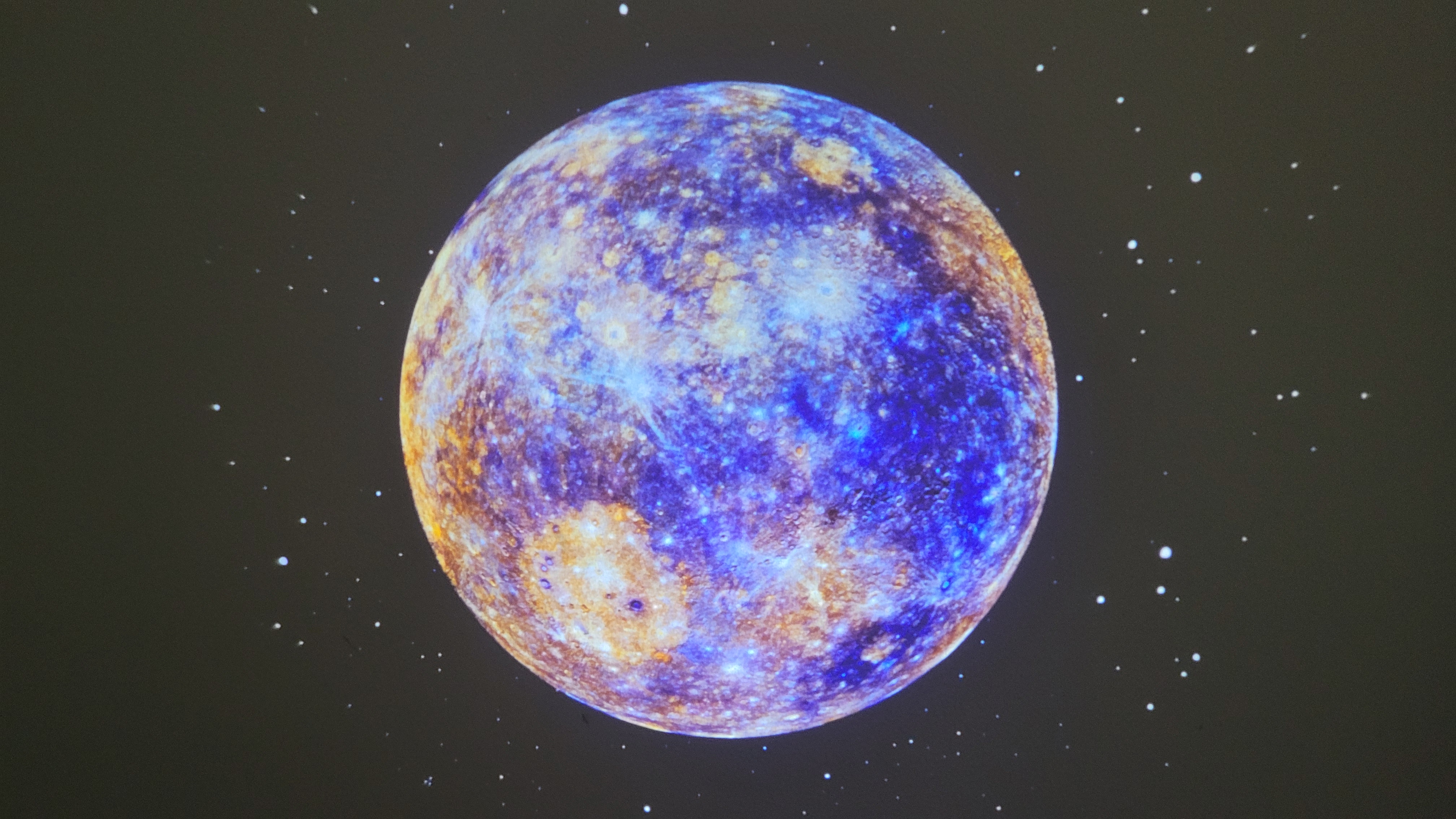 A projection of Mercury by the Pococo Galaxy Projector