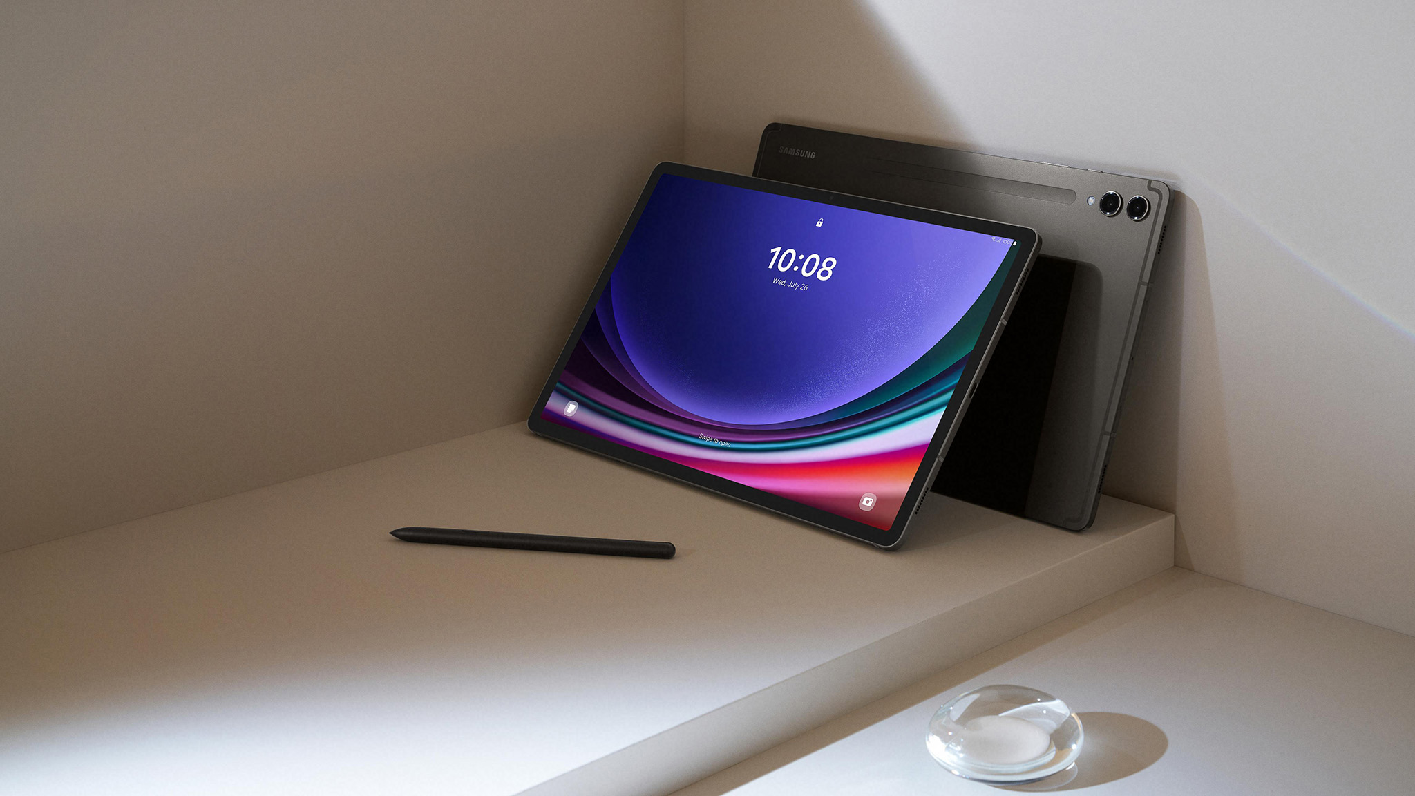 Official lifestyle images of the Samsung Galaxy Tab S9