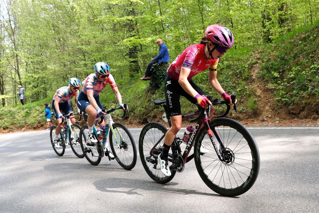 STEINFORT LUXEMBOURG APRIL 30 LR Mikayla Harvey of New Zealand Neve Bradbury of Australia and Team CanyonSRAM Racing and Niamh FisherBlack of New Zealand and Team SD Worx compete during the 14th Ceratizit Festival Elsy Jacobs 2022 Stage 1 a 1214km stage from Steinfort to Steinfort felsy on April 30 2022 in Steinfort Luxembourg Photo by Bas CzerwinskiGetty Images