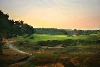 The beautiful par-3 5th hole on Sunningdale's New course