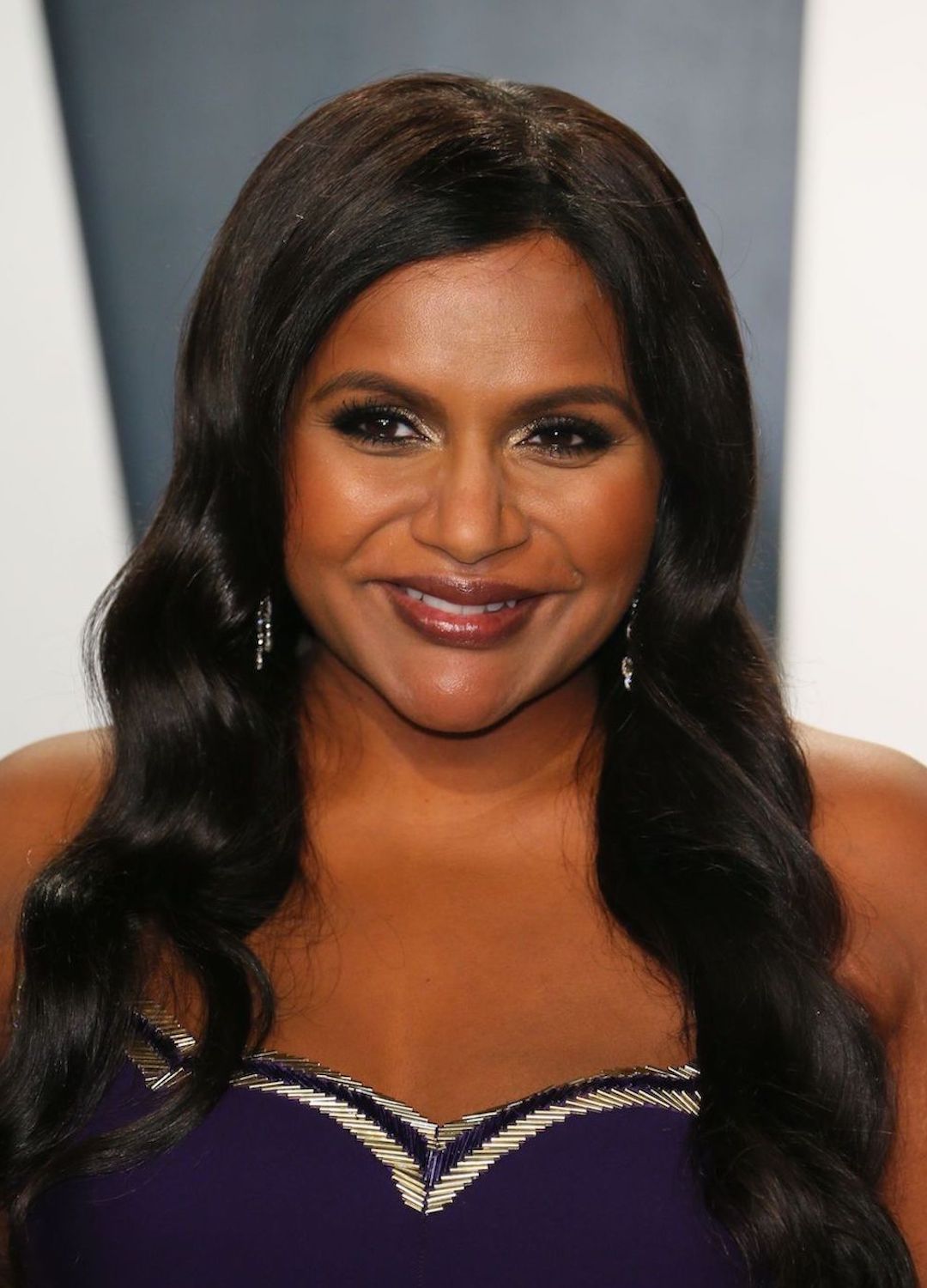 Mindy Kaling attends the 2020 Vanity Fair Oscar Party at The Wallis Annenberg Center for the Performing Arts in Beverly Hills, Califronia on February 9, 2020