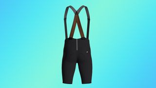 Best cycling shorts against gradient background