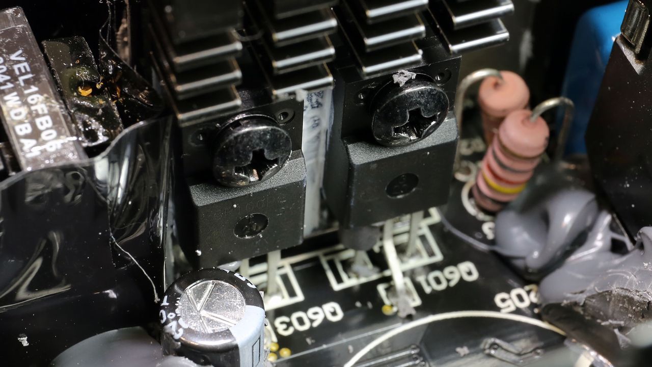 EVGA 850 P6