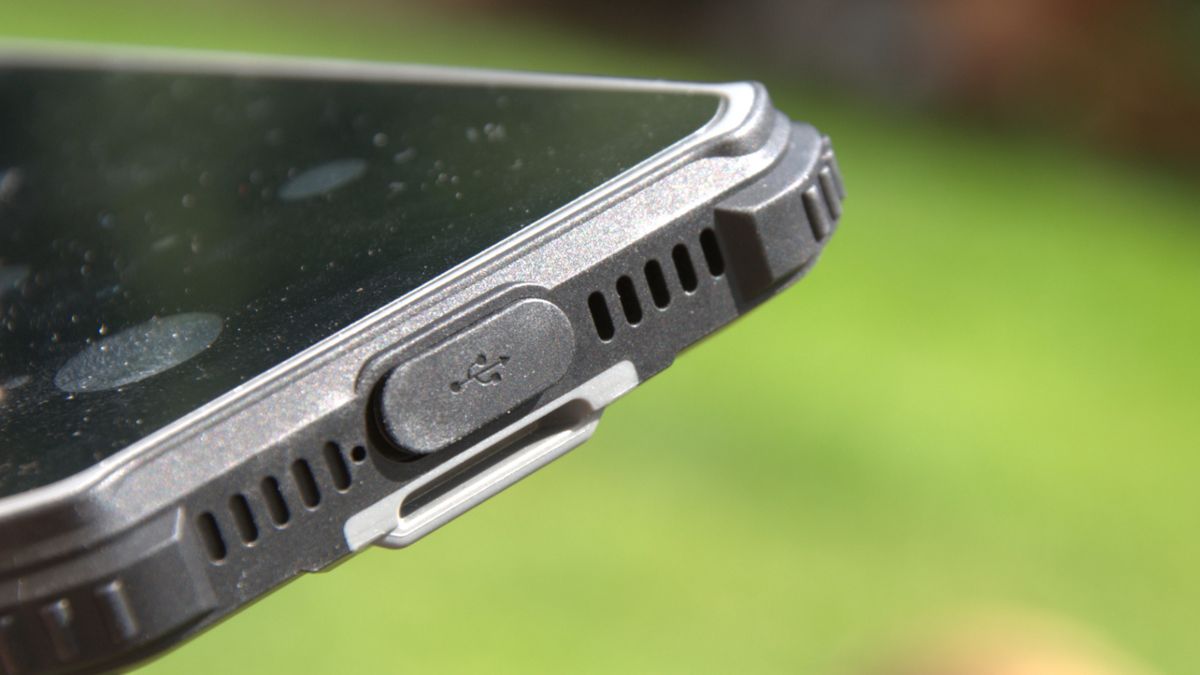 Phonemax M10 review | TechRadar