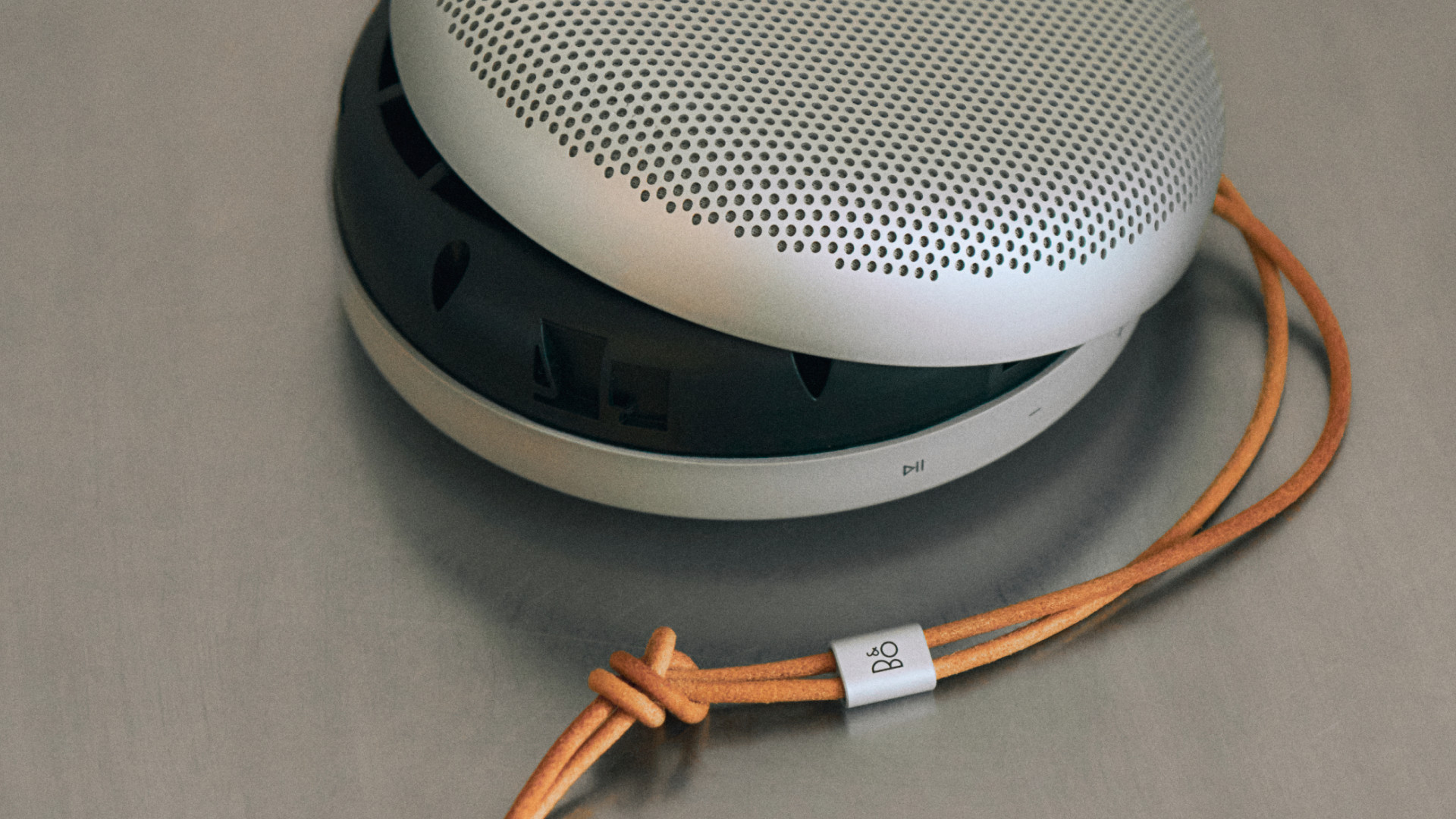 Bang & Olufsen Beosound A1 3rd Gen