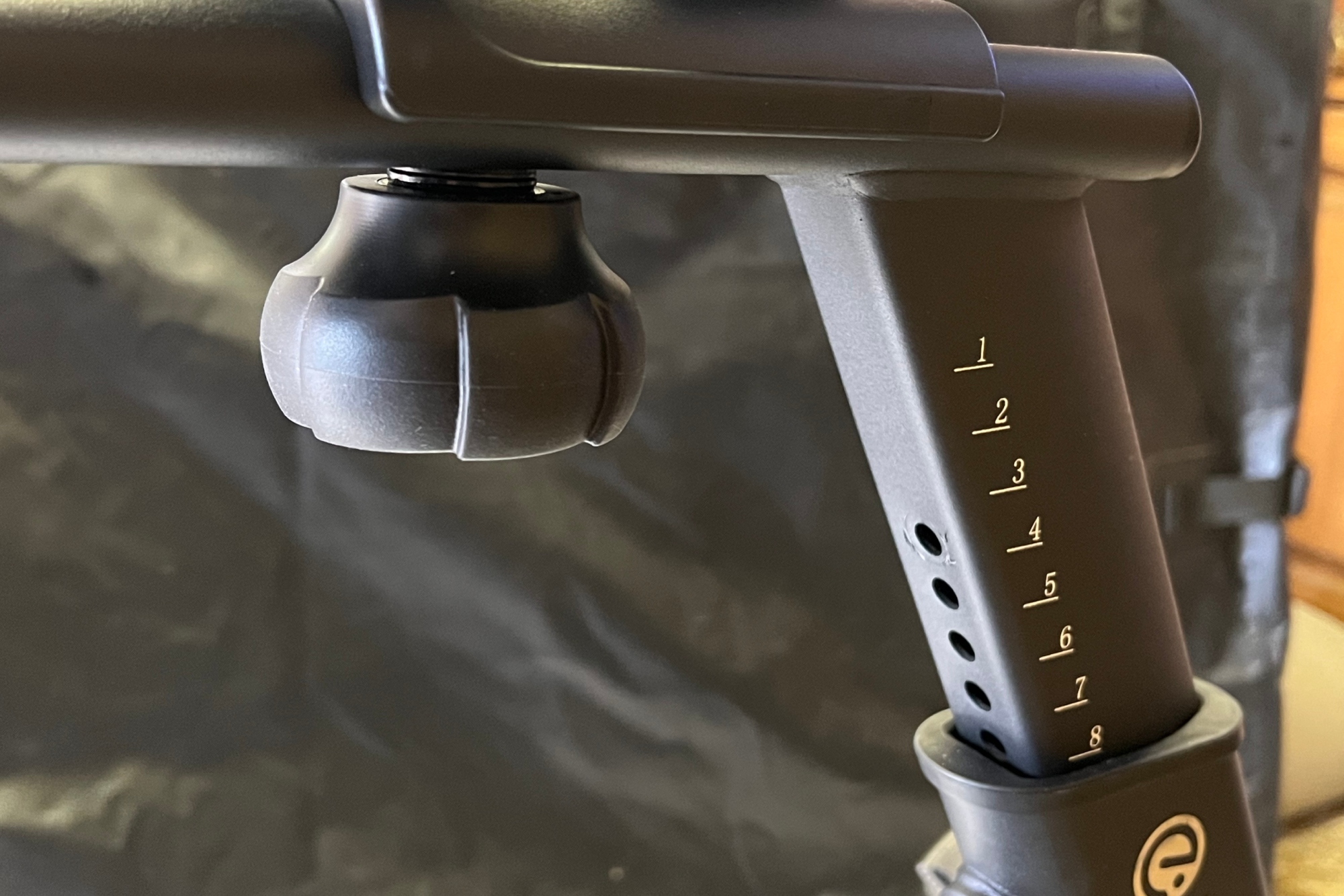 The saddle adjustment of the Echelon EX-5s