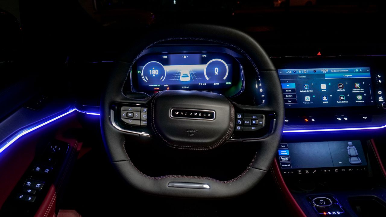 2025 Jeep Wagoneer S test drive.