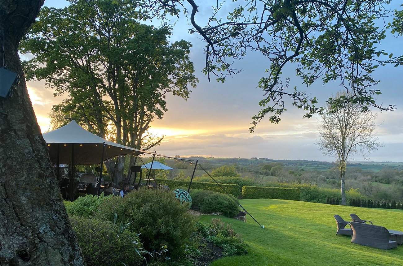 The Feathered Nest Inn