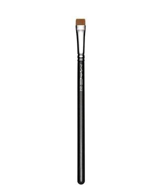 MAC Cosmetics 212 Flat Definer Brush