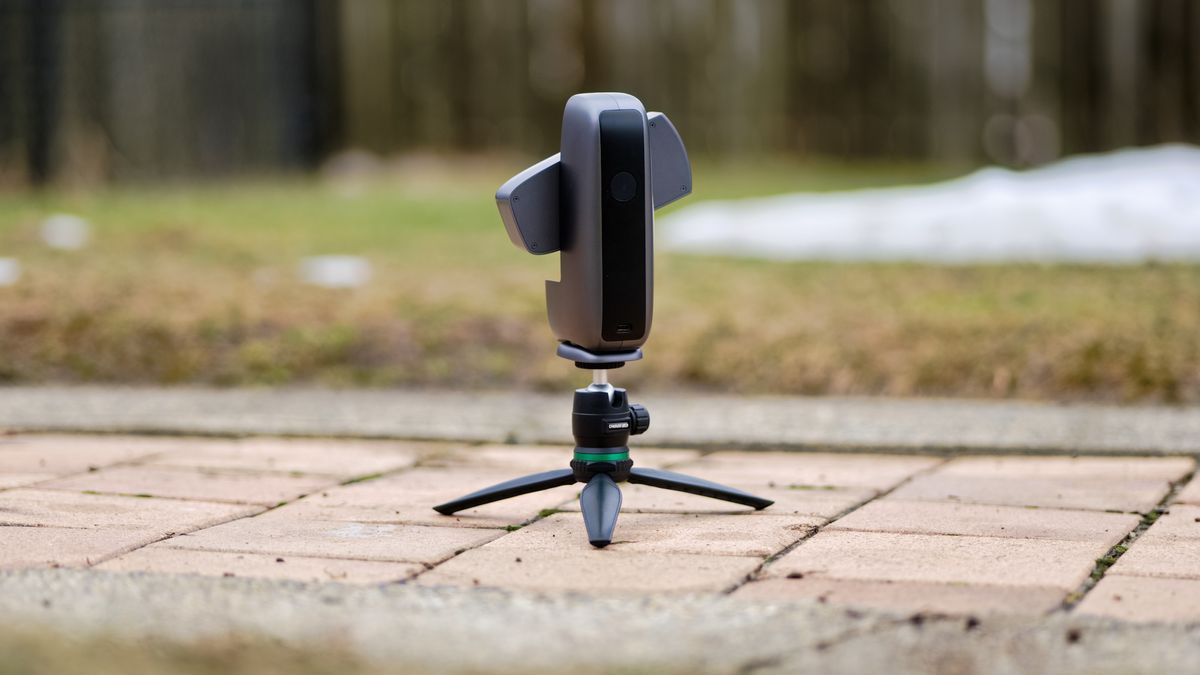 Dwarflab Dwarf Mini Smart Telescope.