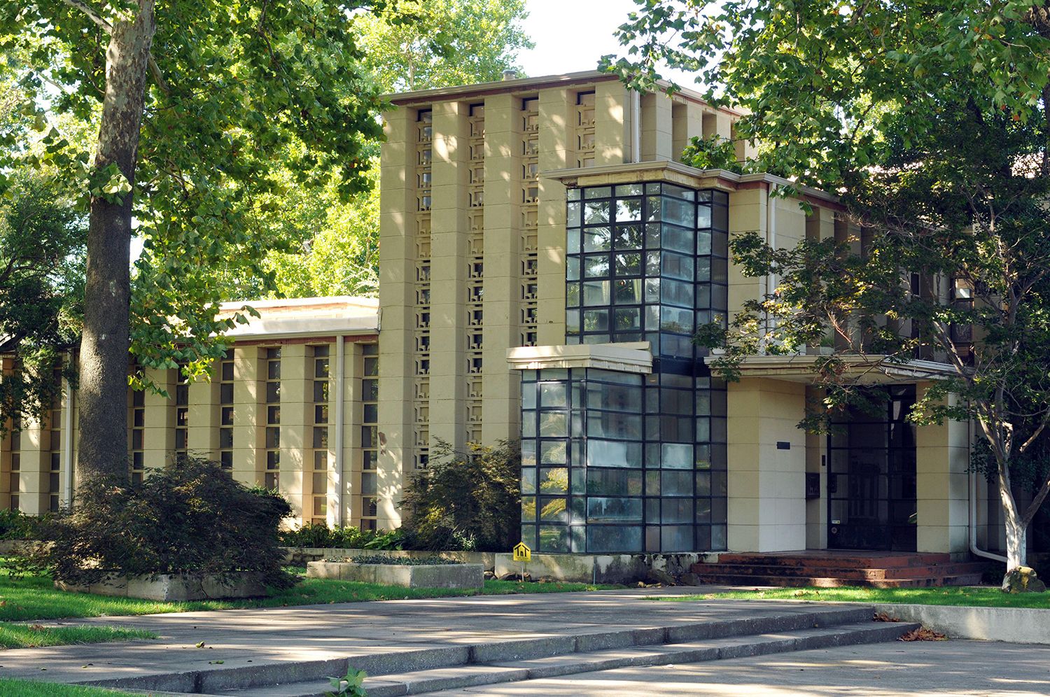 Frank Lloyd Wright houses