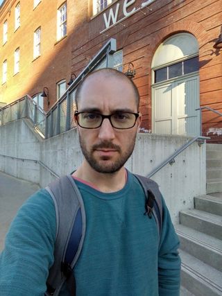 BlackBerry KEYone selfie sample photo