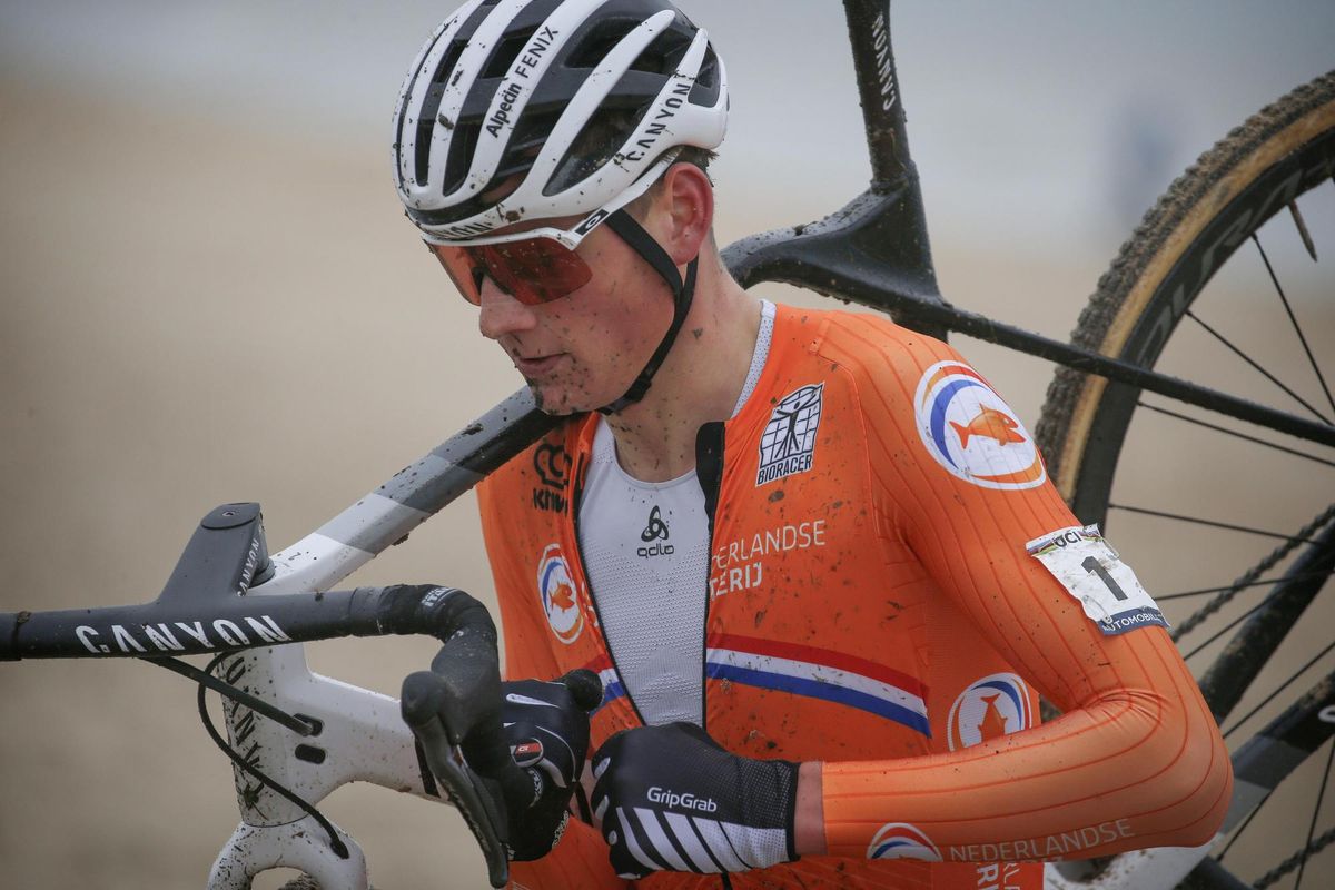 UCI Cyclocross World Championships 2021 Elite Men Oostende 31012021 Mathieu Van der Poel Alpecin Fenix photo Dion KerckhoffsBettiniPhoto2021