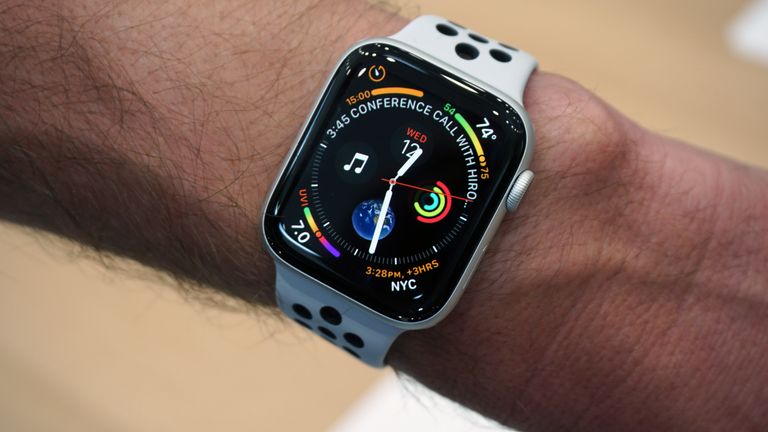 apple watch series 4 infograph