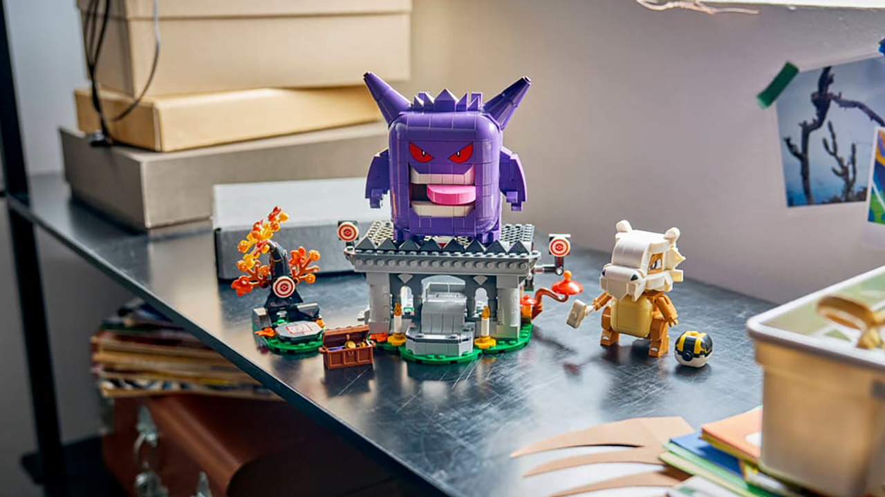 Lego Pokemon Smart Play: Cubone and Gengar's Spooky Showdown