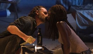rick and michonne kissing the walking dead