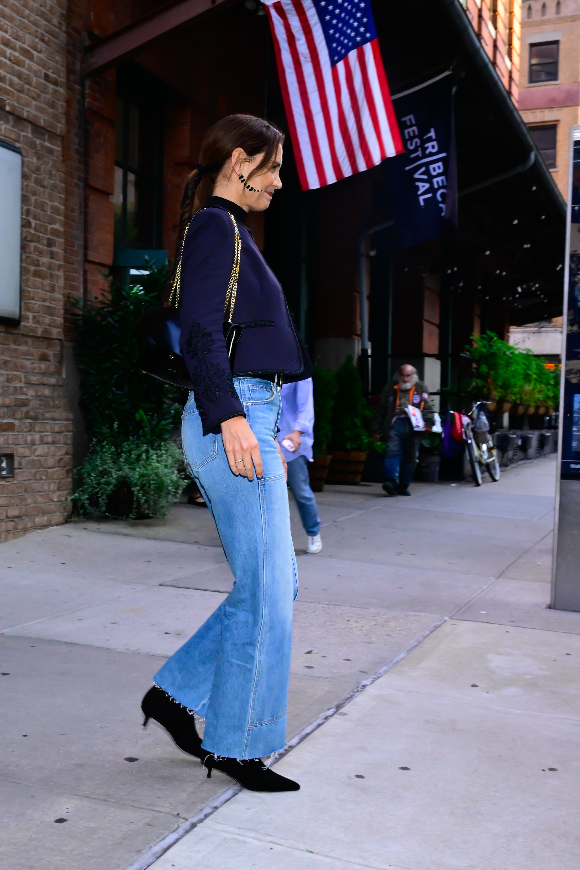 Katie Holmes was spotted in NYC wearing the pointy shoe fall trend