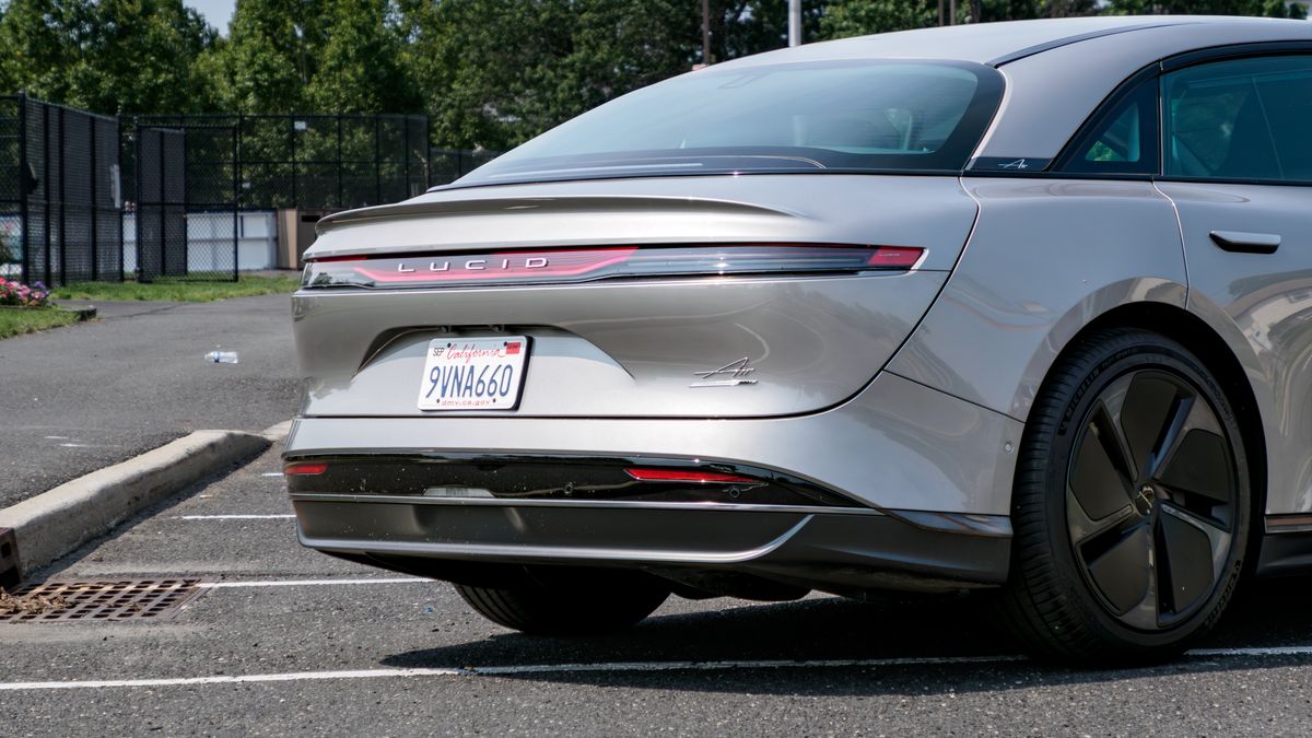 2026 Lucid Air Touring review.