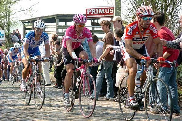 Van Petegem leads Klier and Boonen