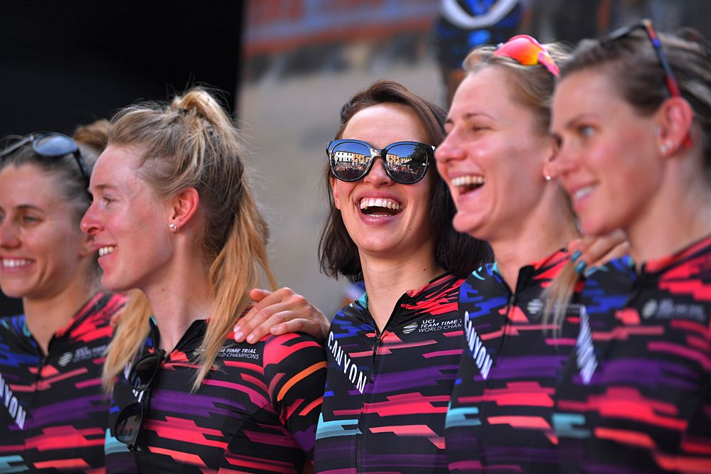 Kasia Niewiadoma (Canyon-SRAM) takes the first leader's jersey after the TTT at the Giro Rosa 2019