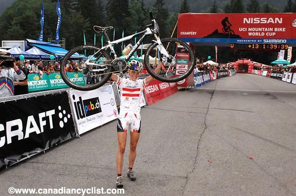 Elisabeth Osl wins her second World Cup race.
