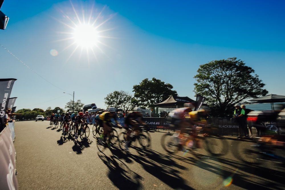 The sun beats down on day one at the Bay Crits