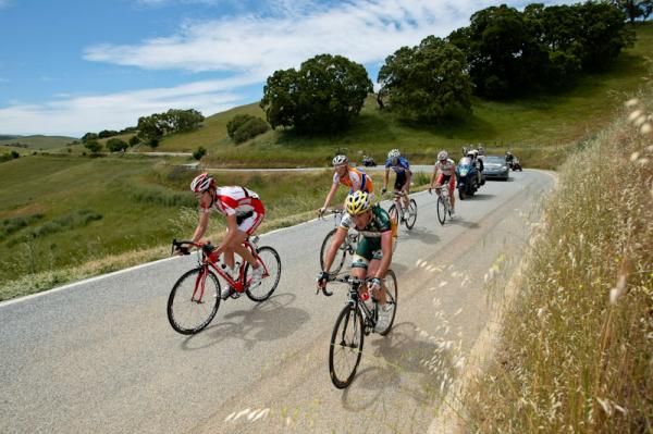 The five break away riders had a few good chances to get a visual idea of their lead on today's stage.