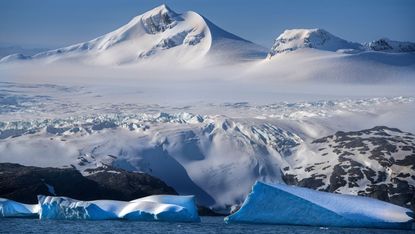 South Georgia island and King Haakon Bay