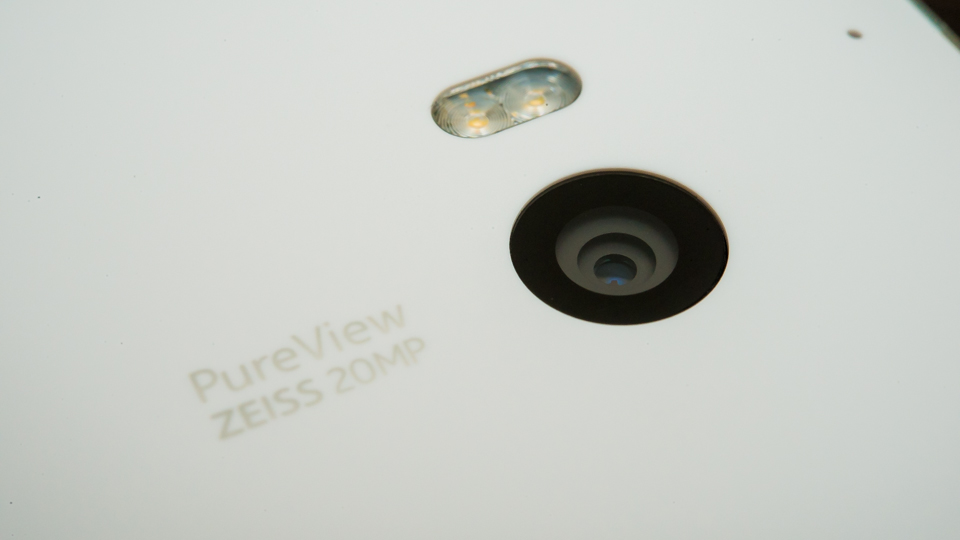 Nokia Lumia Icon review