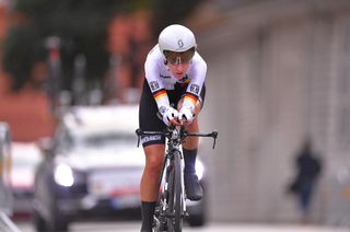 Lea Lin Teutenberg races the junior women's time trial at the 2017 World Championships in Bergen
