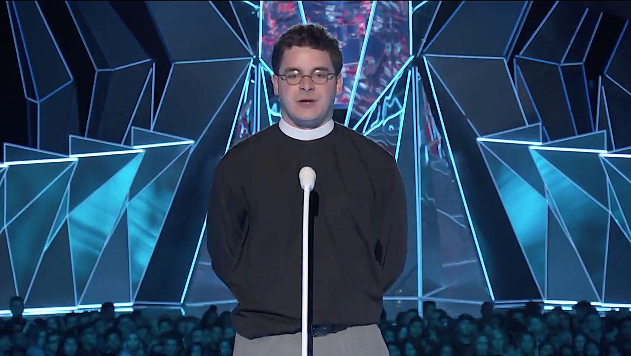 Rev. Rob Lee IV speaks at MTV VMAs