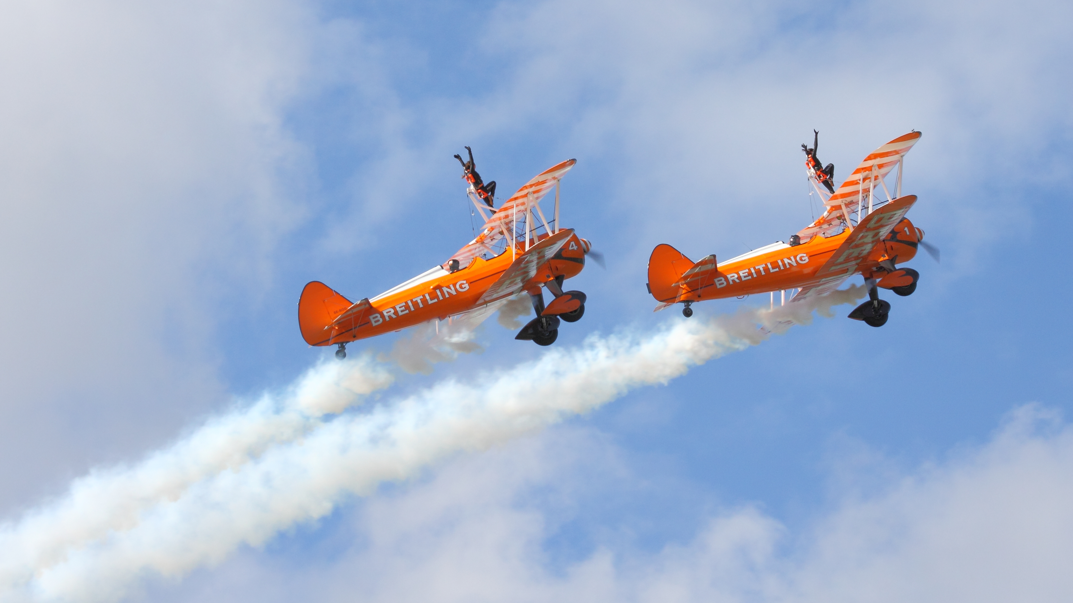 Wing walk