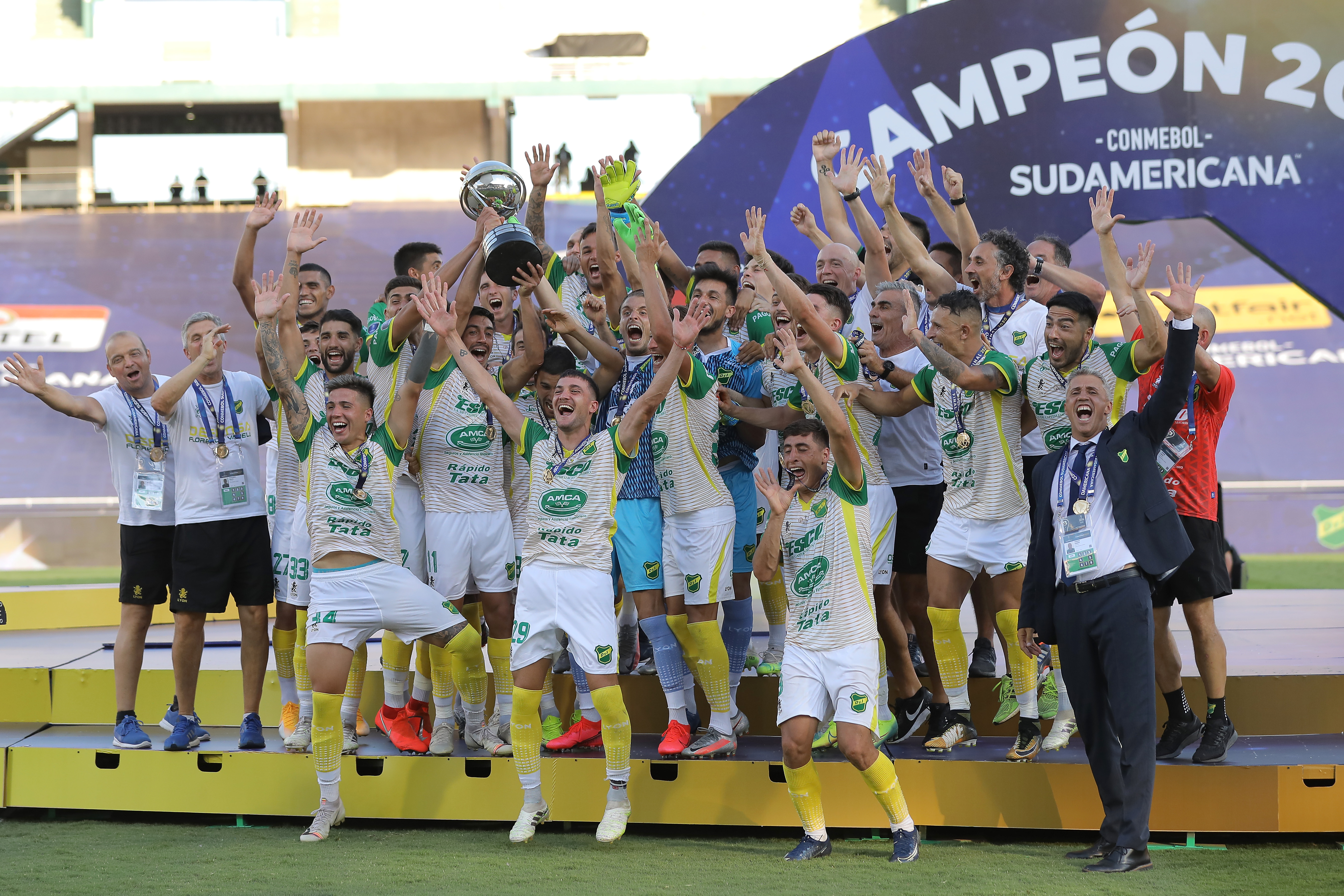 Defensa y Justicia players celebrate their Copa Sudamericana final win over Lanus in January 2021.