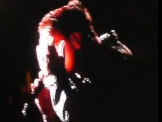 Bono sings for Michael