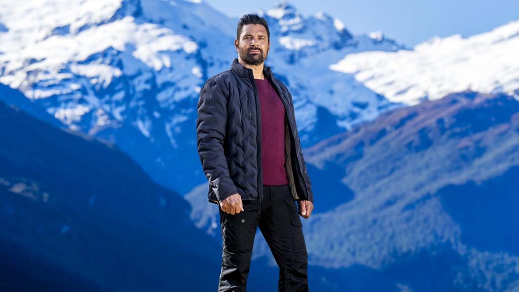 Manu Bennett hosts CBS competition series The Summit. 