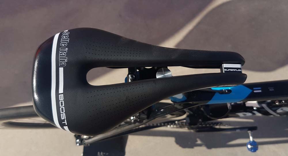 The team uses Selle Italia saddles