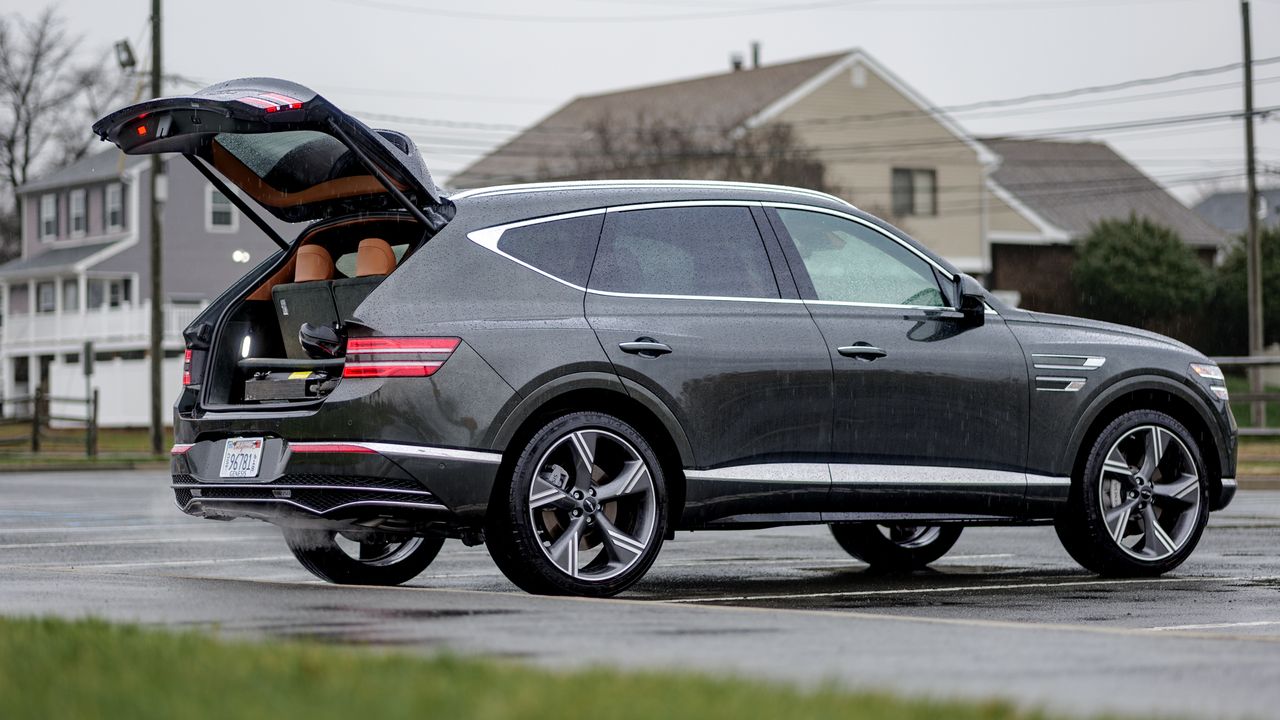2026 Genesis GV80 test drive review.