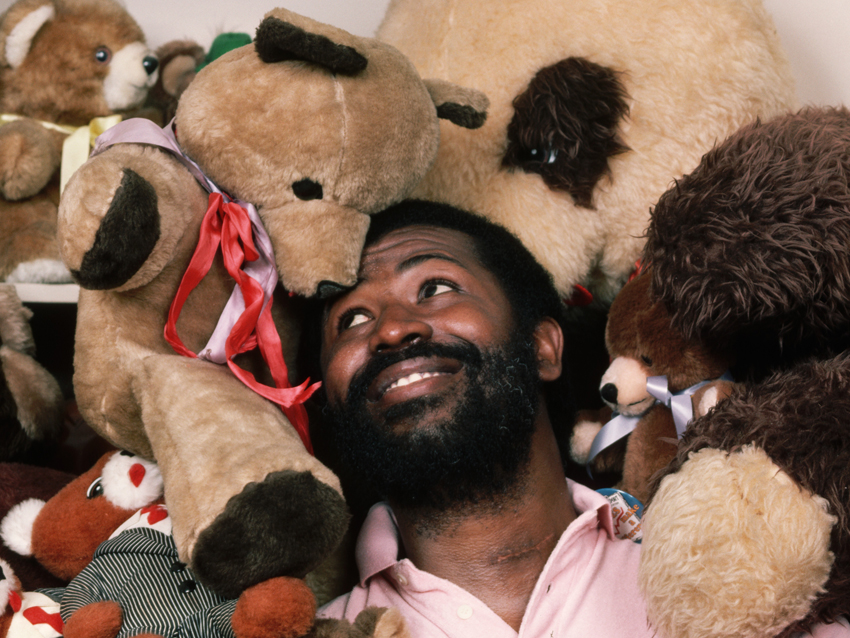 Teddy Pendergrass - Close The Door