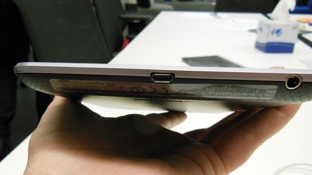 nexus7_charging