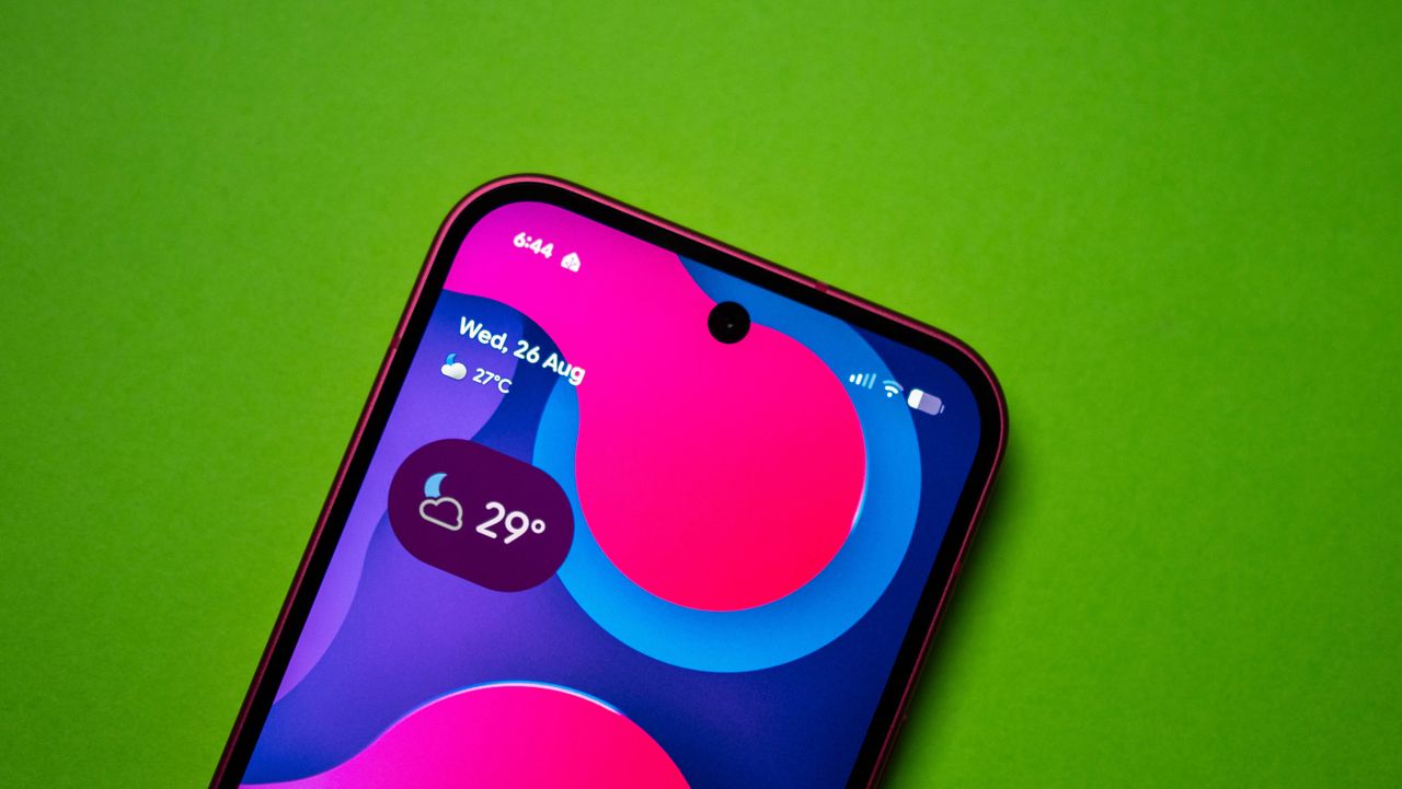 Google Pixel 11 product photos on Android Central