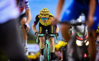 Streven Kruijswijk lost time to his Tour de France GC rivals at the end of stage 6