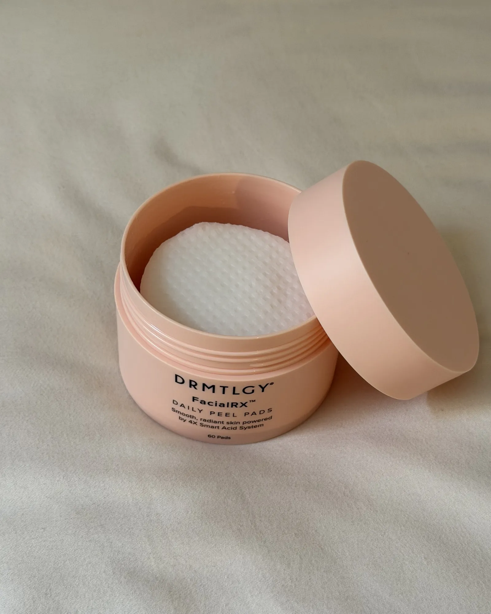 An image of the Drmtgly FacialRx Peel Pads.