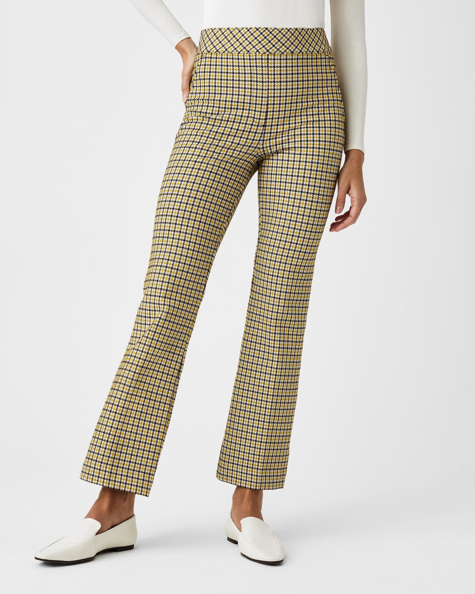 Kick Flare Pants