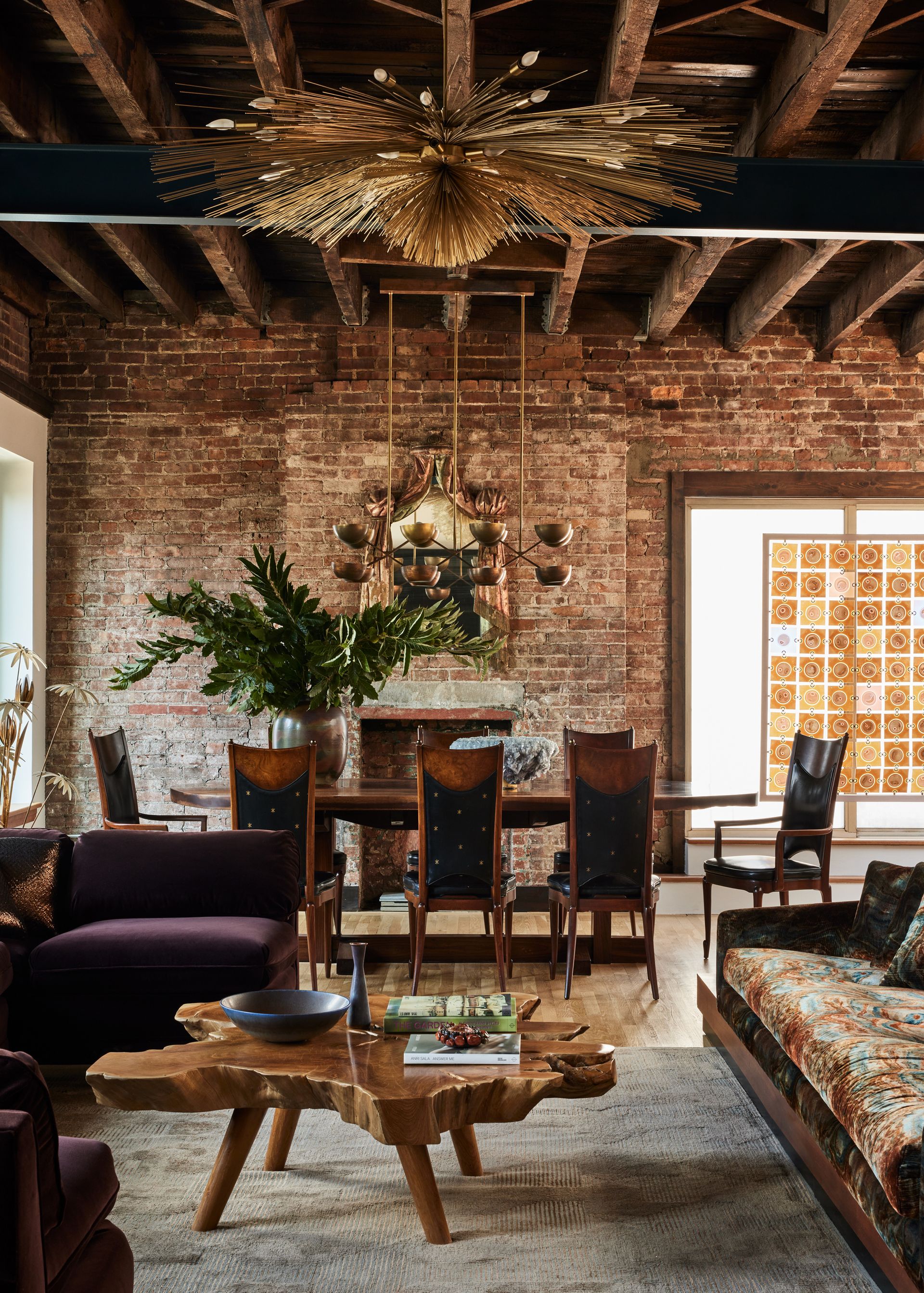 A living room with coffee table