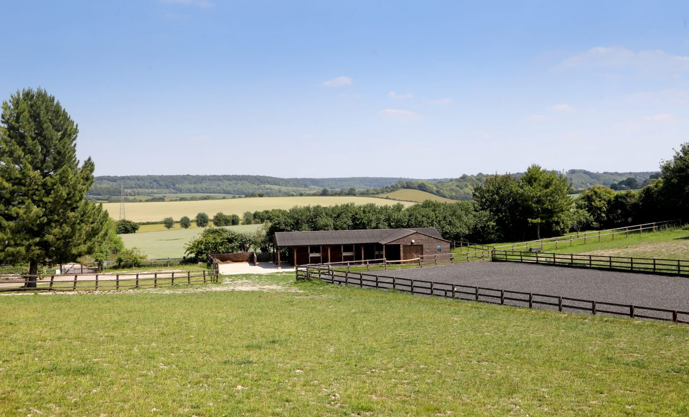 Lodge-Hill-Farm-Knight-Frank-10-scaled-e1611324495431.jpg
