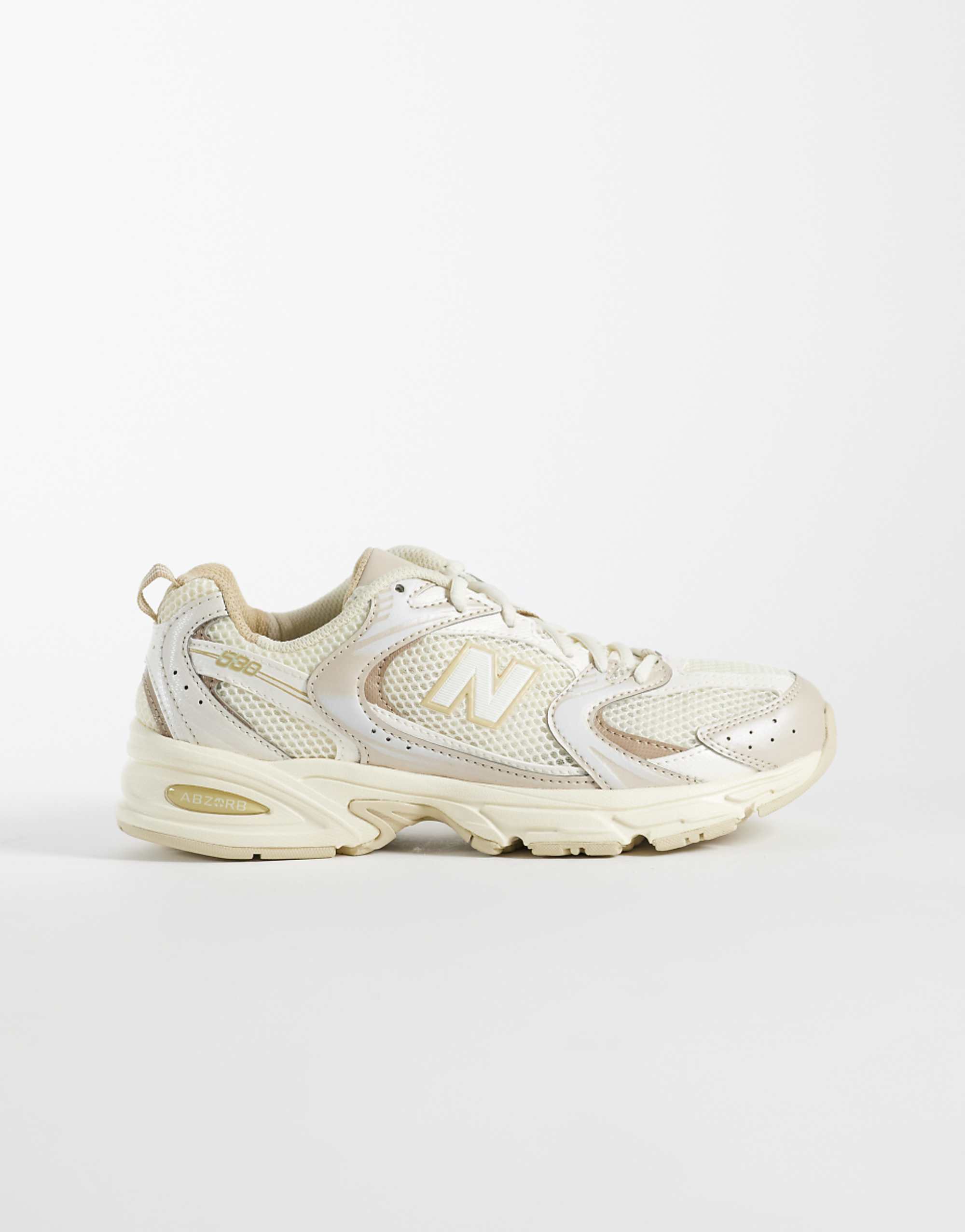 New Balance 530 Trainers in Oatmeal